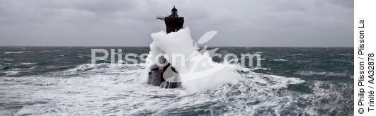 The storm Joachim on the Brittany coast. [AT] - © Philip Plisson / Plisson La Trinité / AA32878 - Photo Galleries - Wave