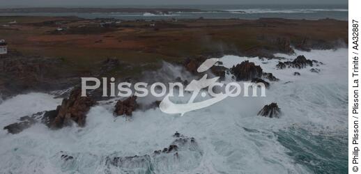 La tempête Joachim sur les côtes bretonnes. - © Philip Plisson / Plisson La Trinité / AA32887 - Nos reportages photos - Tempête