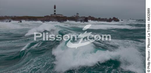 La tempête Joachim sur les côtes bretonnes. - © Philip Plisson / Pêcheur d’Images / AA32889 - Nos reportages photos - Les tempêtes hivernales sur les côtes bretonnes
