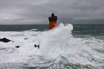 The storm Joachim on the Brittany coast. [AT] © Philip Plisson / Plisson La Trinité / AA32893 - Photo Galleries - French Lighthouses