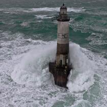 La tempête Joachim sur les côtes bretonnes. © Philip Plisson / Plisson La Trinité / AA32896 - Nos reportages photos - Format carré