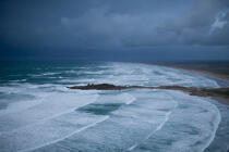 La Torche © Philip Plisson / Pêcheur d’Images / AA32908 - Nos reportages photos - La tempête Joachim sur les côtes bretonnes