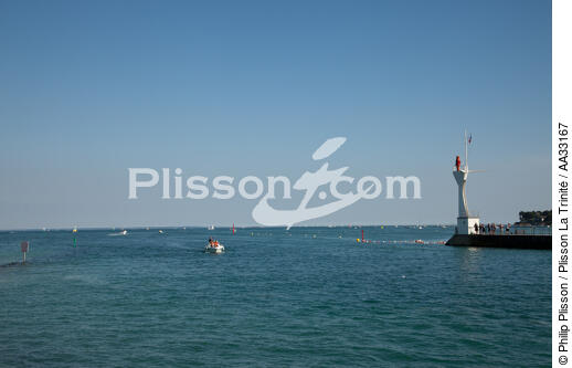 Le Pouliguen - © Philip Plisson / Plisson La Trinité / AA33167 - Photo Galleries - High tide
