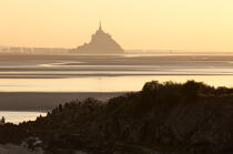 Mont-Saint-Michel bay tidal bore © Philip Plisson / Plisson La Trinité / AA33404 - Photo Galleries - Town [50]