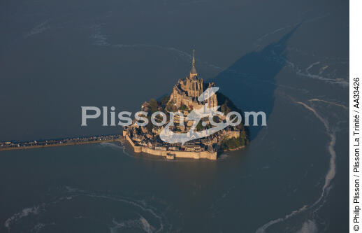 Mont-Saint-Michel - © Philip Plisson / Plisson La Trinité / AA33426 - Photo Galleries - Manche [The]