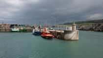 Llanes port © Philip Plisson / Plisson La Trinité / AA33559 - Photo Galleries - LLanes