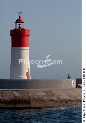 Carthagène - © Philip Plisson / Plisson La Trinité / AA33600 - Nos reportages photos - Phare