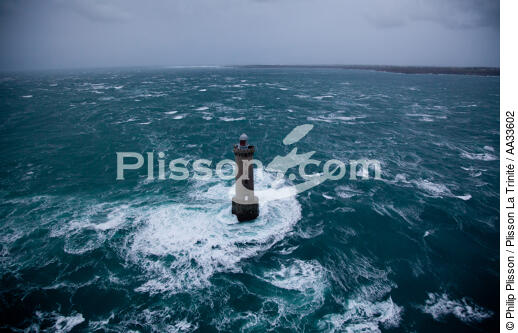 Kéréon lighthouse - © Philip Plisson / Plisson La Trinité / AA33602 - Photo Galleries - Kéréon
