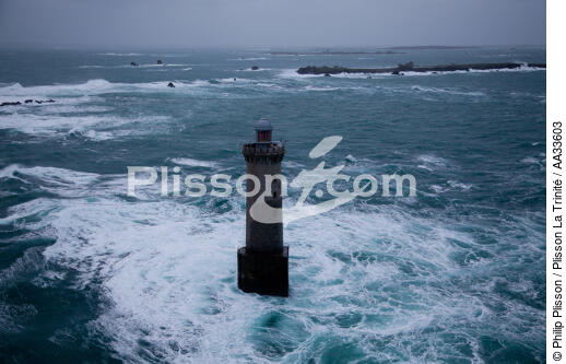Kéréon lighthouse - © Philip Plisson / Plisson La Trinité / AA33603 - Photo Galleries - Weather