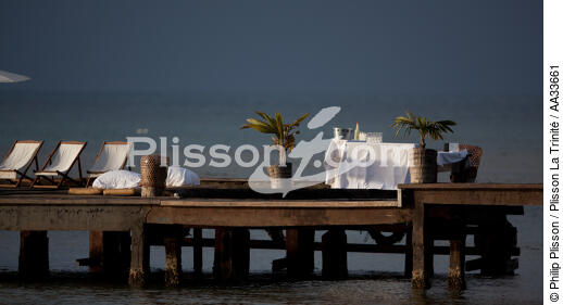 Princesse Bora hotel a Sainte-Marie - © Philip Plisson / Plisson La Trinité / AA33661 - Nos reportages photos - Ponton