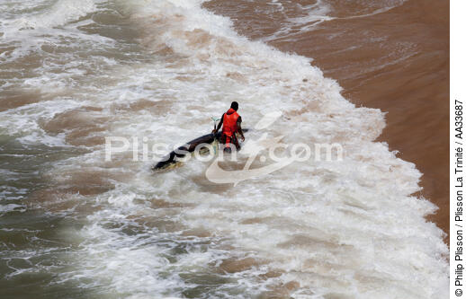 Andevorento, Est coast - © Philip Plisson / Plisson La Trinité / AA33687 - Photo Galleries - Rowing boat