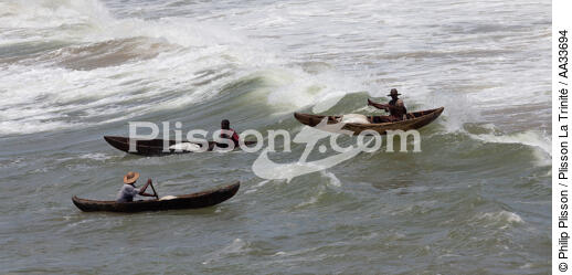 Andevorento, Est coast - © Philip Plisson / Plisson La Trinité / AA33694 - Photo Galleries - Rowing boat