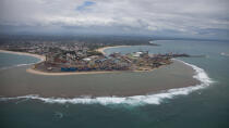 Toamasina, Côte Est © Philip Plisson / Plisson La Trinité / AA33725 - Nos reportages photos - Port