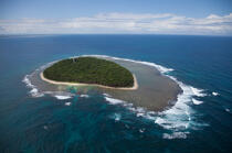 L'île aux prunes island, Est coast © Philip Plisson / Plisson La Trinité / AA33735 - Photo Galleries - Lighthouse