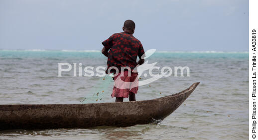 Ile Sainte-Marie, Madagascar - © Philip Plisson / Plisson La Trinité / AA33819 - Nos reportages photos - Bateau à rames