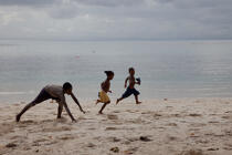 Ile Sainte-Marie, Madagascar © Philip Plisson / Plisson La Trinité / AA33836 - Nos reportages photos - Enfant