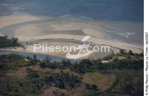 Baie d'Andravina, Madagascar. - © Philip Plisson / Plisson La Trinité / AA33957 - Nos reportages photos - Rivière