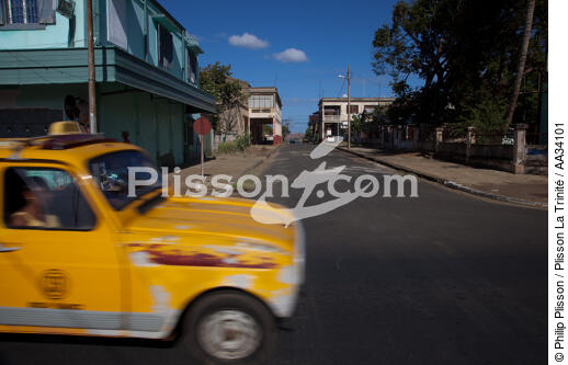 Diégo-Suarez - © Philip Plisson / Plisson La Trinité / AA34101 - Photo Galleries - Taxi