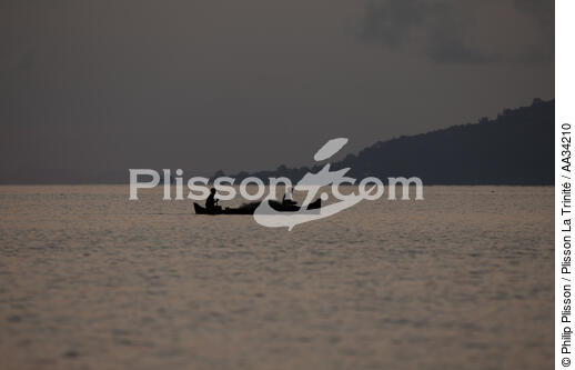 Nosy-Be - © Philip Plisson / Plisson La Trinité / AA34210 - Photo Galleries - Fishing equipment