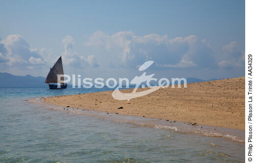 Nosy Tanikely - © Philip Plisson / Plisson La Trinité / AA34329 - Photo Galleries - Beach
