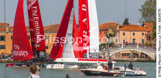 AC World Series à Venise du 12 au 20 mai 2012 - © Philip Plisson / Plisson La Trinité / AA34576 - Nos reportages photos - Catamaran de sport