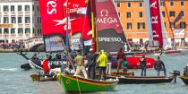 AC World Series à Venise du 12 au 20 mai 2012 © Philip Plisson / Plisson La Trinité / AA34579 - Nos reportages photos - Catamaran de sport
