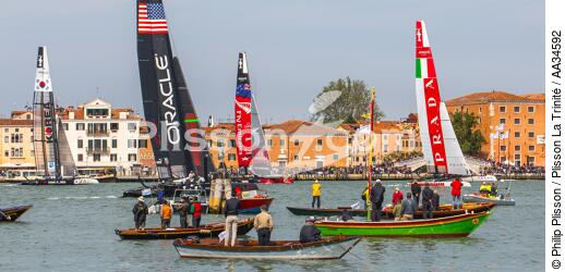 AC World Series à Venise du 12 au 20 mai 2012 - © Philip Plisson / Plisson La Trinité / AA34592 - Nos reportages photos - Catamaran de sport