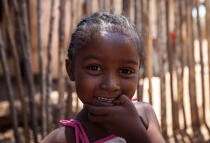 Marovasabe © Philip Plisson / Plisson La Trinité / AA34858 - Nos reportages photos - Enfant