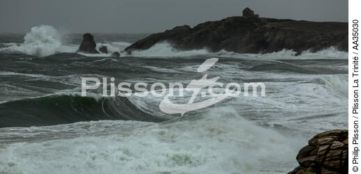 Pointe du Percho, Quiberon - © Philip Plisson / Plisson La Trinité / AA35030 - Photo Galleries - Rough seas