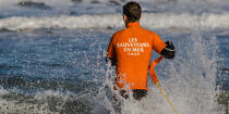 Les nageurs-sauveteurs sur une plage en Gironde © Philip Plisson / Plisson La Trinité / AA35045 - Nos reportages photos - Métier