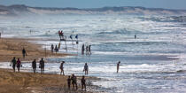 The lifeguards on the beach in Gironde © Philip Plisson / Plisson La Trinité / AA35072 - Photo Galleries - Lifeboat society