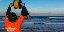 Les nageurs-sauveteurs sur une plage en Gironde © Philip Plisson / Plisson La Trinité / AA35083 - Nos reportages photos - Sauvetage en mer