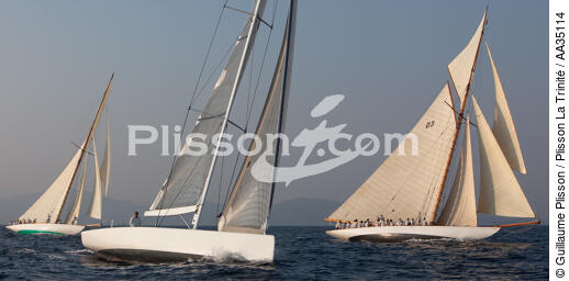 Ciao Gianni bord à bord avec Tuiga - © Guillaume Plisson / Plisson La Trinité / AA35114 - Nos reportages photos - Ciao Gianni