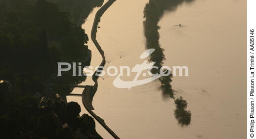 Le Loiret vue du ciel - © Philip Plisson / Plisson La Trinité / AA35146 - Nos reportages photos - Centre