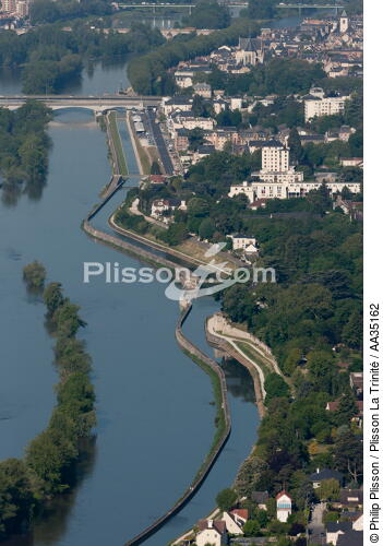 Loiret view of the sky - © Philip Plisson / Plisson La Trinité / AA35162 - Photo Galleries - Orléans