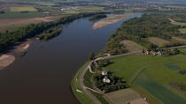 Loiret view of the sky © Philip Plisson / Plisson La Trinité / AA35212 - Photo Galleries - Le Loiret vue du ciel