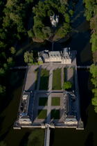Le château de la Ferté © Philip Plisson / Plisson La Trinité / AA35215 - Nos reportages photos - Le Loiret vue du ciel