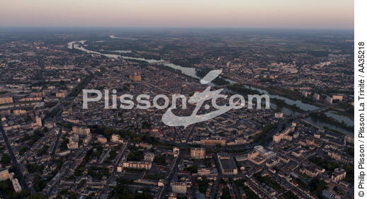 Orléans vue du ciel - © Philip Plisson / Plisson La Trinité / AA35218 - Nos reportages photos - Loiret