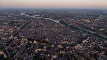 Orléans view of the sky © Philip Plisson / Plisson La Trinité / AA35218 - Photo Galleries - River [large]