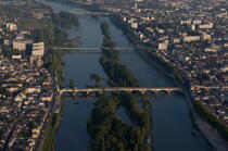 Orléans vue du ciel © Philip Plisson / Plisson La Trinité / AA35252 - Nos reportages photos - Fleuve