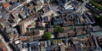 Montargis, surnommée la Venise du Gâtinais. © Philip Plisson / Pêcheur d’Images / AA35317 - Nos reportages photos - Le Loiret vue du ciel