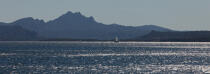la Sardaigne vue de la mer © Philip Plisson / Plisson La Trinité / AA35359 - Nos reportages photos - Ile [It]