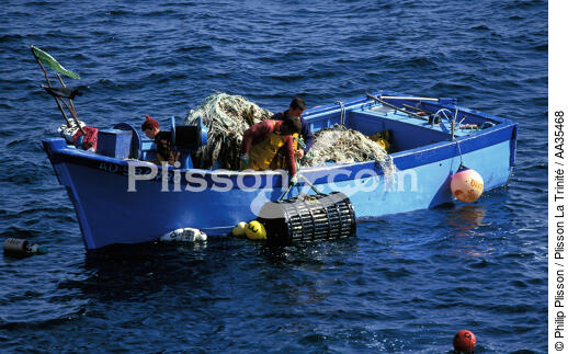 Pêche côtière - © Philip Plisson / Plisson La Trinité / AA35468 - Nos reportages photos - Type de pêche