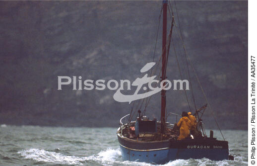 Pêche côtière - © Philip Plisson / Plisson La Trinité / AA35477 - Nos reportages photos - Bateau de pêche