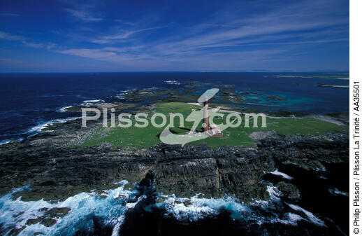 Le phare de Monach en Ecosse - © Philip Plisson / Plisson La Trinité / AA35501 - Nos reportages photos - Phare [Eco]