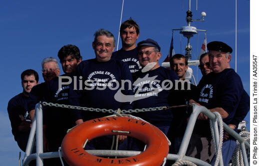 Les sauveteurs en mer de la station de Molène - © Philip Plisson / Plisson La Trinité / AA35547 - Nos reportages photos - Sauveteur en mer