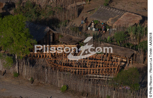 Madagascar North West coast - © Philip Plisson / Plisson La Trinité / AA35618 - Photo Galleries - Shipyards