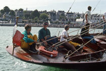 Retour au port pour Pen-Duick © Philip Plisson / Plisson La Trinité / AA35699 - Nos reportages photos - Morbihan