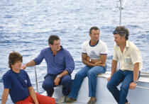 Eric Tabarly, Olivier de Kersauzon, Patrick Morvan and Jean Le Cam on Jet Service [AT] © Philip Plisson / Pêcheur d’Images / AA35708 - Photo Galleries - Personality