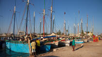 Port de Majunga, côtes Nord Ouest de Madagascar. © Philip Plisson / Plisson La Trinité / AA35838 - Nos reportages photos - Boutre